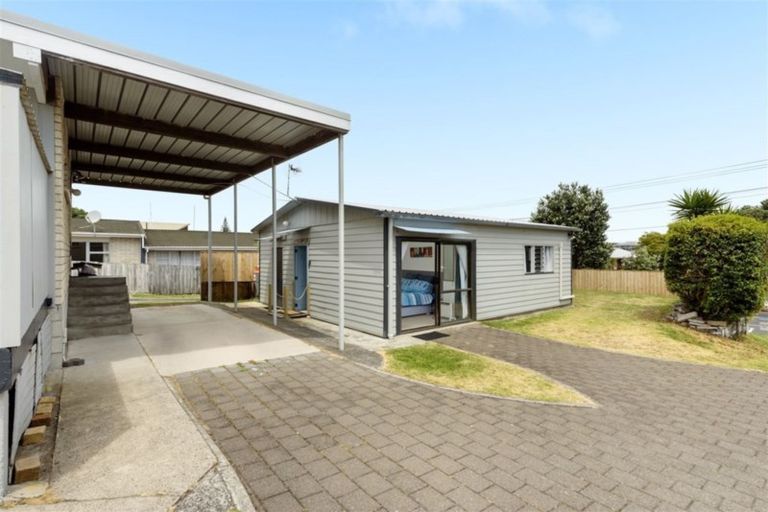 Photo of property in 335 Oceanbeach Road, Mount Maunganui, 3116