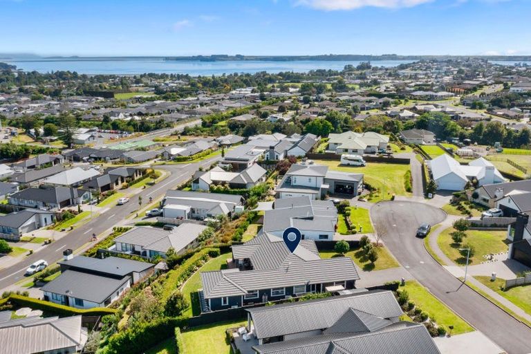 Photo of property in 9 Goldstone Place, Omokoroa, 3114