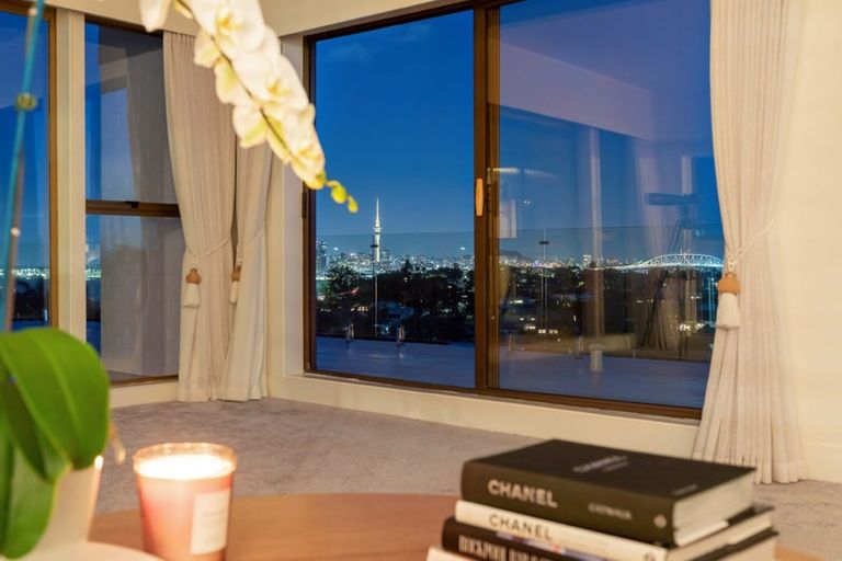 Photo of property in 6/6 Bruce Street, Northcote Point, Auckland, 0627