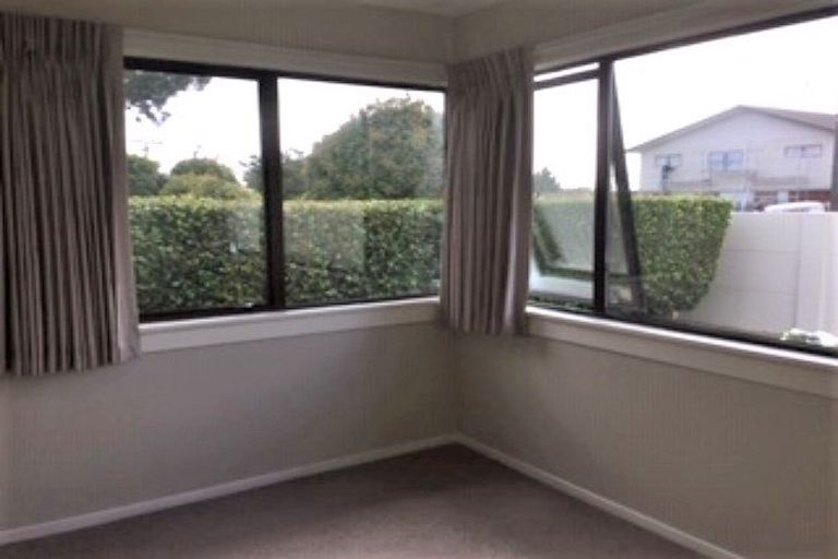 Photo of property in 381 Devonport Road, Tauranga South, Tauranga, 3112