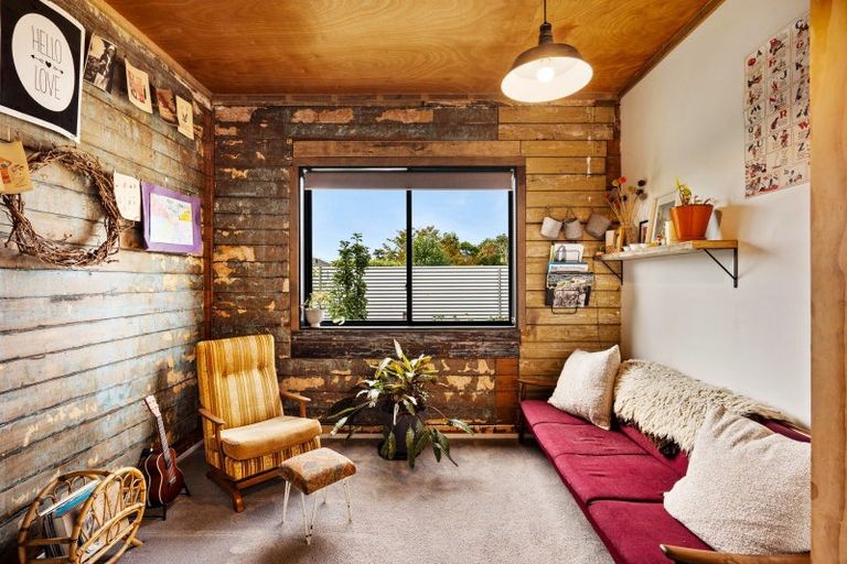 Photo of property in 1 Grey Street, Bay View, Napier, 4104