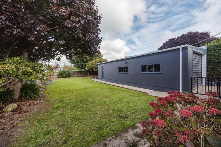 Photo of property in 128 Perth Street, Holmes Hill, Oamaru, 9401