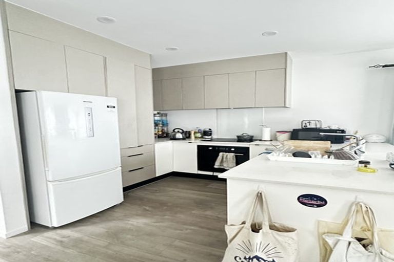 Photo of property in 61e Andrew Road, Howick, Auckland, 2010