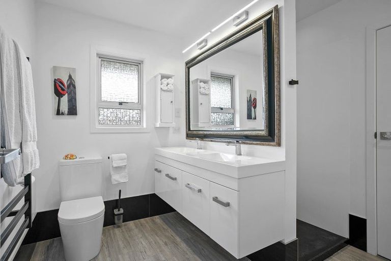 Photo of property in 1 Ruskin Place, Leamington, Cambridge, 3432