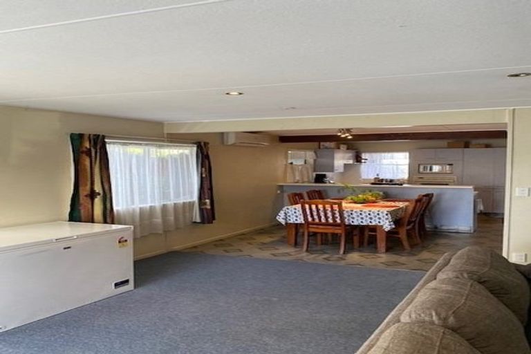 Photo of property in 49 Tait Drive, Greenmeadows, Napier, 4112