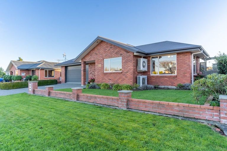 Photo of property in 100 Park Street, Winton, 9720