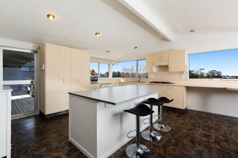 Photo of property in 27 Townhead Crescent, Bethlehem, Tauranga, 3110