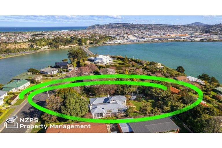 Photo of property in 44 Glendevon Place, Vauxhall, Dunedin, 9013