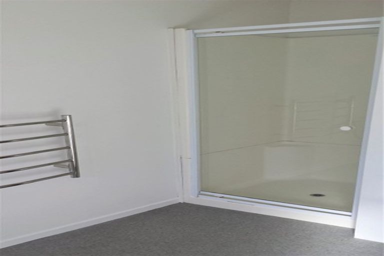 Photo of property in 2/13 Crohane Place, Addington, Christchurch, 8024