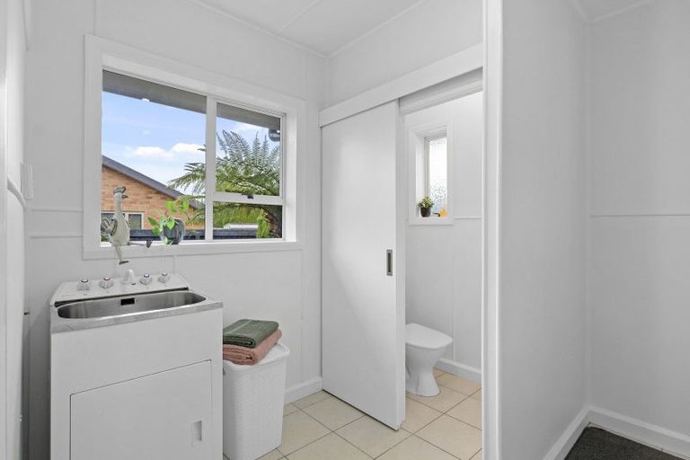 Photo of property in 22 Dinton Street, Russley, Christchurch, 8042
