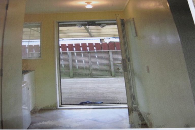 Photo of property in 16a Hampton Hill Road, Tawa, Wellington, 5028