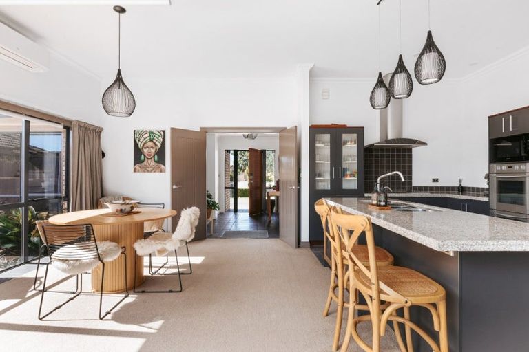 Photo of property in 582 Gloucester Road, Papamoa Beach, Papamoa, 3118