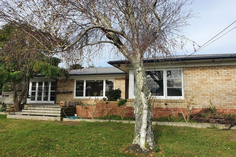 Photo of property in 17 Warriston Avenue, Waiuku, 2123