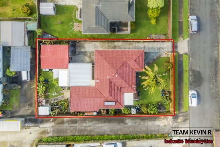 Photo of property in 34 Marvon Downs Avenue, Pakuranga Heights, Auckland, 2010