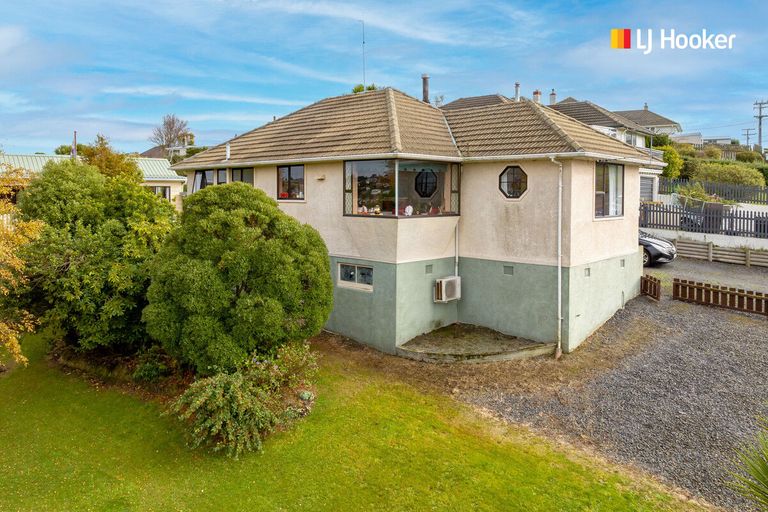 Photo of property in 104 Riselaw Road, Calton Hill, Dunedin, 9012
