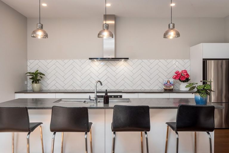 Photo of property in 12 Morepork Way, Arthurs Point, Queenstown, 9371