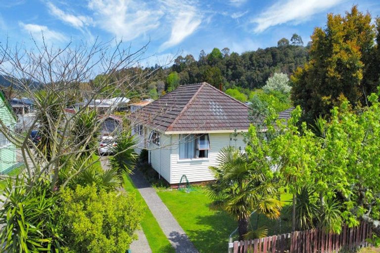 Photo of property in 11 Vogel Street, Kawerau, 3127