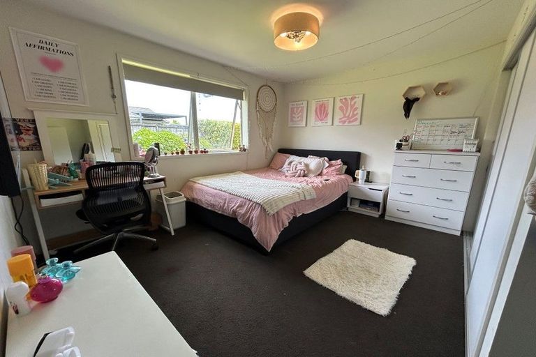 Photo of property in 127 Mcrobbie Road, Kingseat, Papakura, 2580