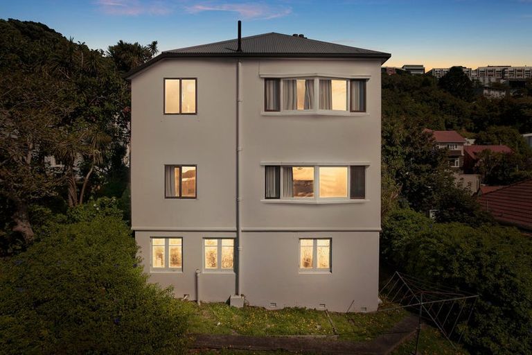 Photo of property in 325a The Terrace, Te Aro, Wellington, 6011