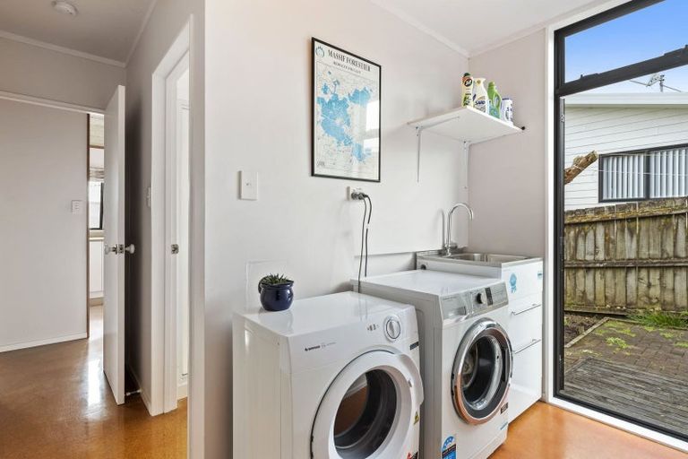 Photo of property in 2/161 Stredwick Drive, Torbay, Auckland, 0630