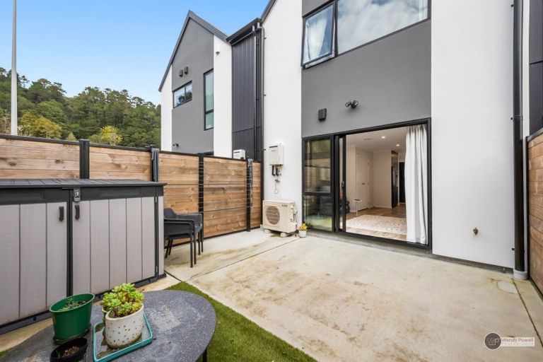 Photo of property in 23 Betty Boyes Street, Wallaceville, Upper Hutt, 5018