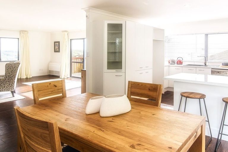 Photo of property in 5 Tombane Lane, Papakowhai, Porirua, 5024