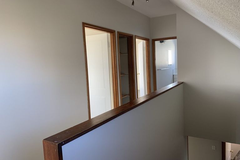 Photo of property in 52 Momorangi Crescent, Redwood, Christchurch, 8051