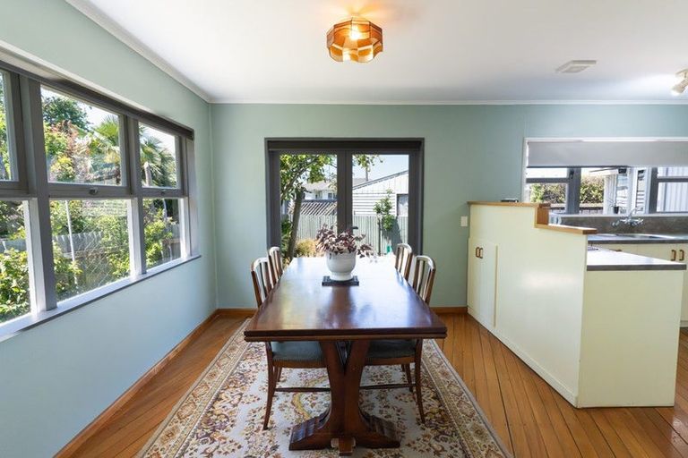 Photo of property in 2/64 Menin Road, Onekawa, Napier, 4110