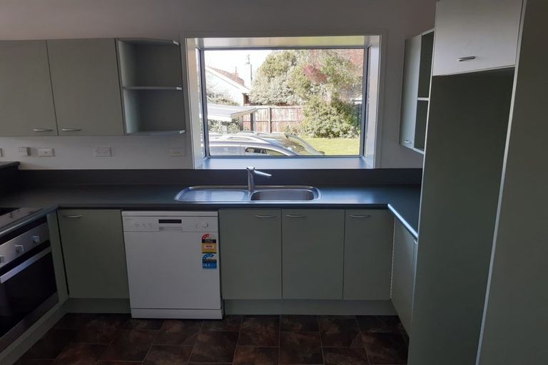 Photo of property in 20 Farrington Avenue, Bishopdale, Christchurch, 8053