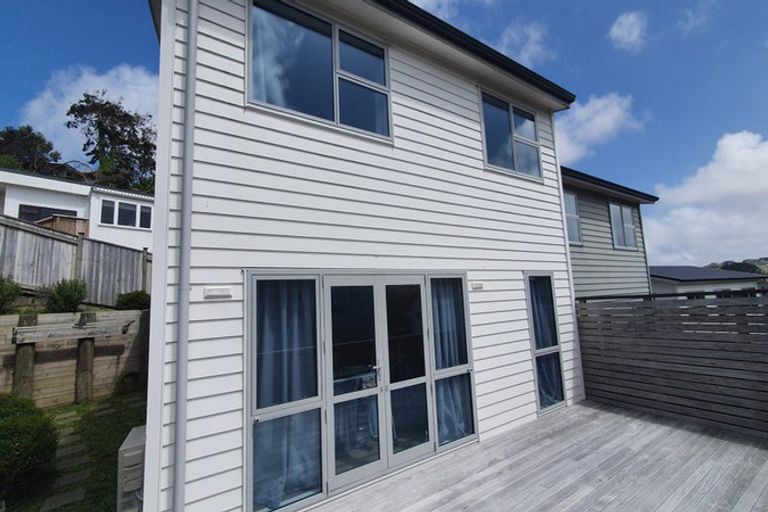 Photo of property in 6/20 Glanmire Road, Newlands, Wellington, 6037