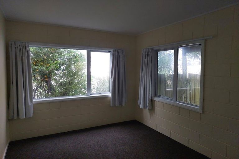 Photo of property in Carillion/the Knoll, 33 Thompson Street, Mount Cook, Wellington, 6011