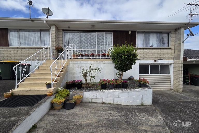 Photo of property in 2/67 Coronation Road, Papatoetoe, Auckland, 2025