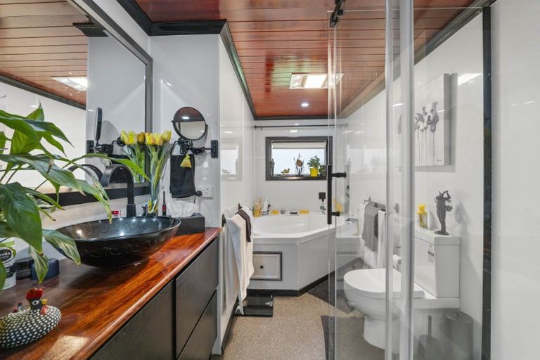 Photo of property in 3 Mabey Street, Eltham, 4322