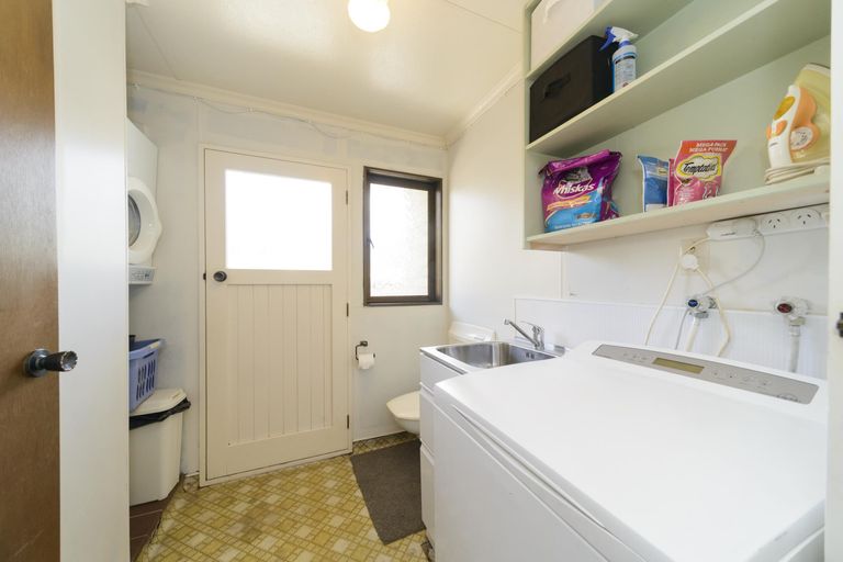 Photo of property in 395 College Street, Hokowhitu, Palmerston North, 4410