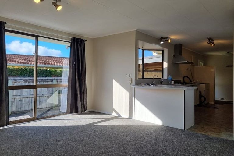 Photo of property in 67 Sunnyvale Street, Bell Block, New Plymouth, 4312