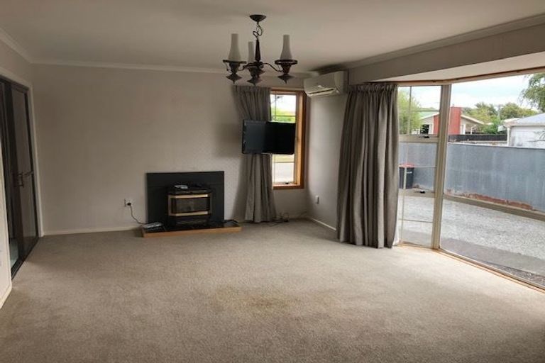 Photo of property in 20 Rathlin Street, Redwood, Christchurch, 8051