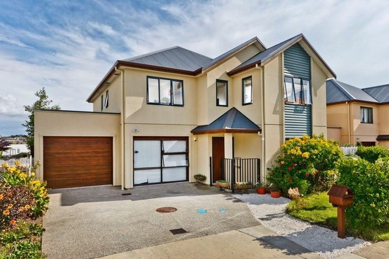Photo of property in 26 Sonoma Crescent, Oteha, Auckland, 0632