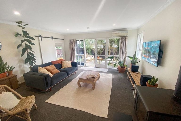 Photo of property in 2/63 Wychbury Street, Spreydon, Christchurch, 8024