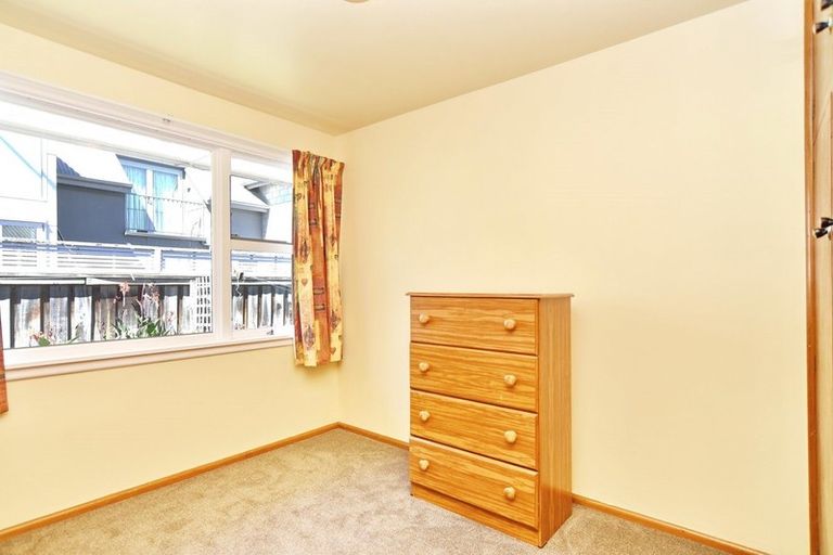 Photo of property in 3/1012 Colombo Street, St Albans, Christchurch, 8014