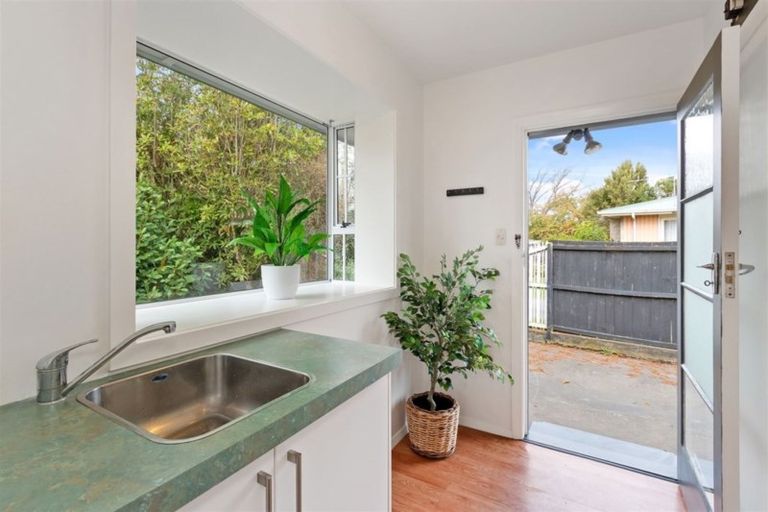 Photo of property in 5 Marlene Street, Casebrook, Christchurch, 8051
