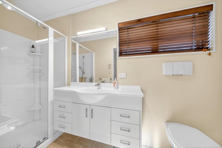 Photo of property in 30 Cody Crescent, Lansdowne, Masterton, 5810
