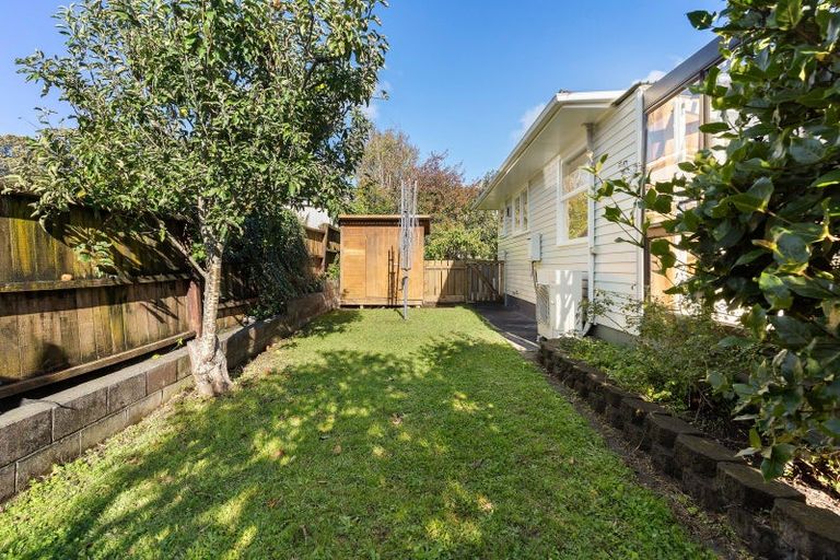 Photo of property in 19 Cherry Road, Bucklands Beach, Auckland, 2014