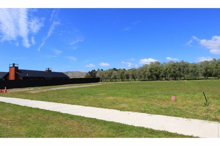 Photo of property in 17 Catalina Crescent, Burleigh, Blenheim, 7201