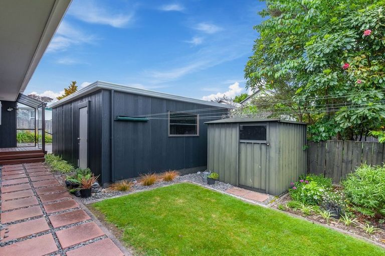 Photo of property in 1/9 Weka Road, Waipahihi, Taupo, 3330