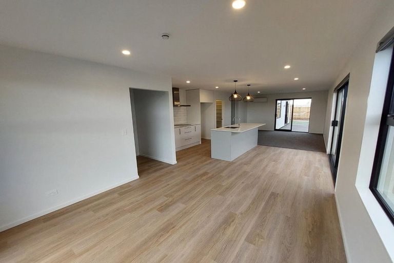 Photo of property in 22 Privet Way, Rolleston, 7678