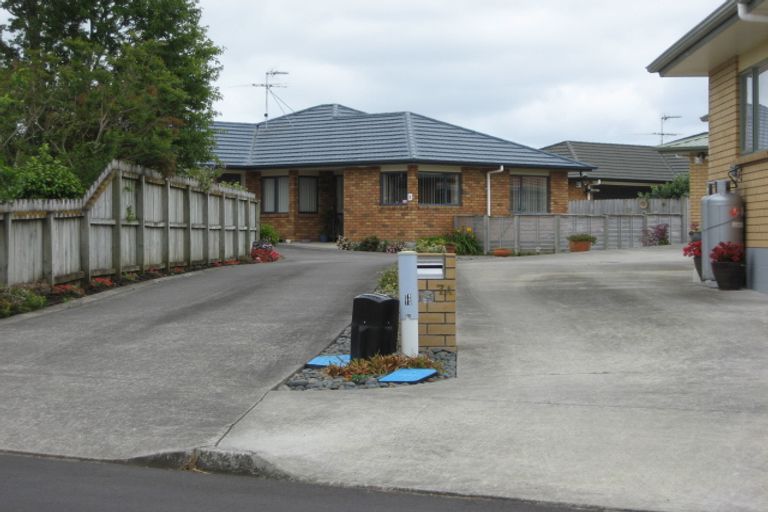 Photo of property in 11 Cloverlea Place, Pukekohe, 2120
