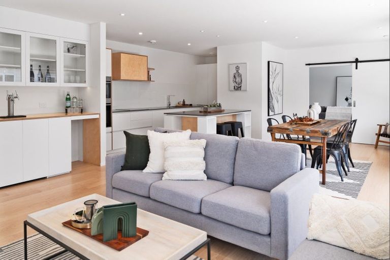 Photo of property in 64 Park Road, Carterton, 5713