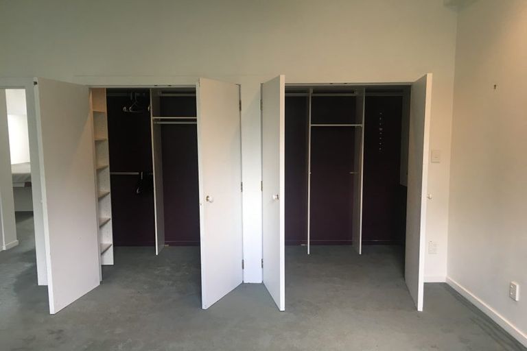 Photo of property in 2/2 King Street, Mount Cook, Wellington, 6021