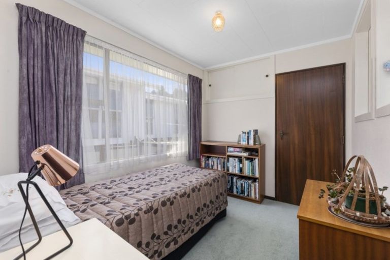 Photo of property in 13a Westpoint Avenue, Harbour View, Lower Hutt, 5010