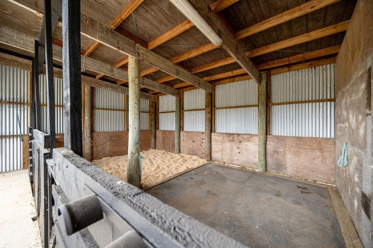 Photo of property in 173 Taha Road, Waimauku, 0881